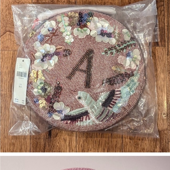 Anthropologie A Embroidered Pink Beaded Clutch - Picture 2 of 8